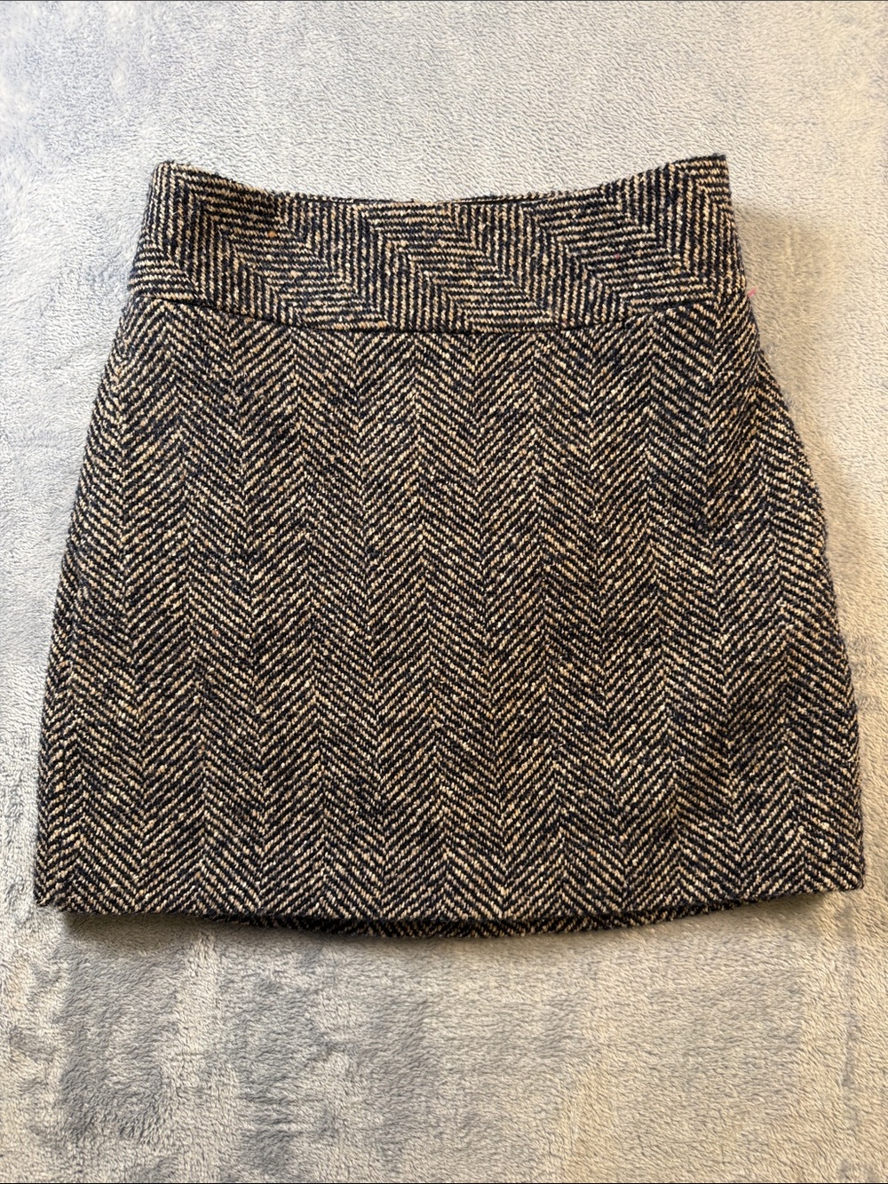 Banana Republic Navy & Cream Herringbone Mini Skirt